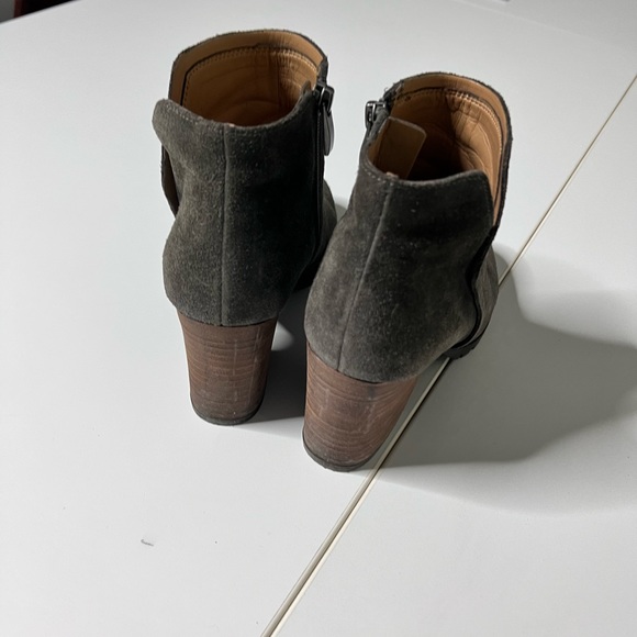 Franco Sarto bootees grey exterior good condition size 7 - Picture 3 of 6